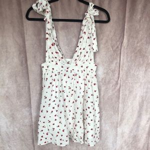 Plunge neck floral dress with adjustable straps. Forever21 small